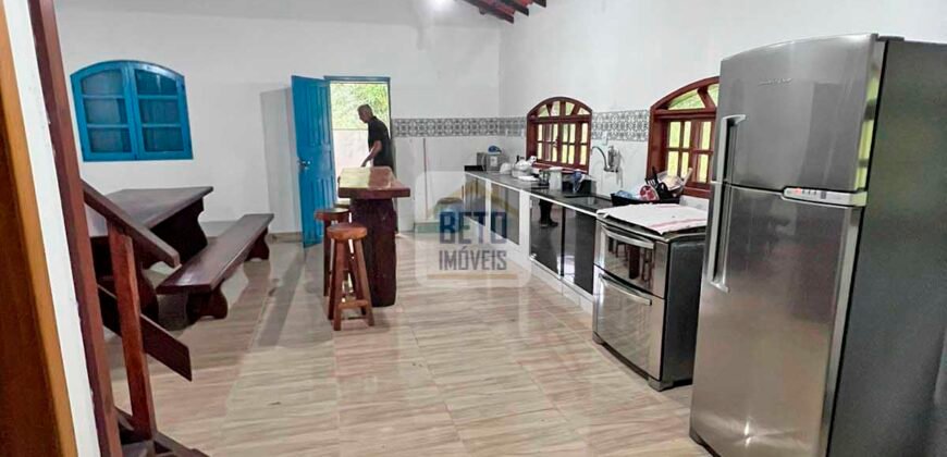 Fazenda 206 alqueires, beirando Rio São João e BR 101 com 2 km Fazenda 206 alqueires, beirando Rio São João e BR 101 com 2 km