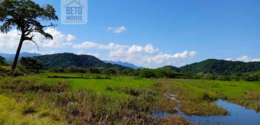 Fazenda c/ 370 alqueires à Venda em Casimiro de Abreu RJ