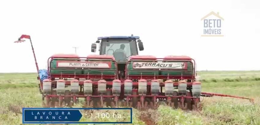 Fazenda c/ Barragens, Pastos e Lavouras Total de 2300 hectares | Araxá/ MG Fazenda c/ Barragens, Pastos e Lavouras Total de 2300 hectares | Araxá/ MG