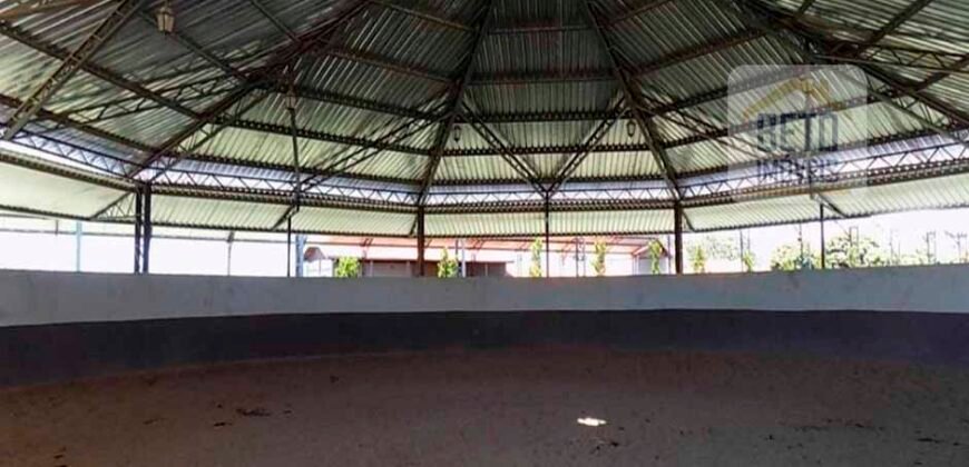 Oportunidade Única: Venda de Excelente Haras c/ Casa sede 4 suítes, piscina e prainha | Quadra/ SP Oportunidade Única: Venda de Excelente Haras c/ Casa sede 4 suítes, piscina e prainha | Quadra/ SP