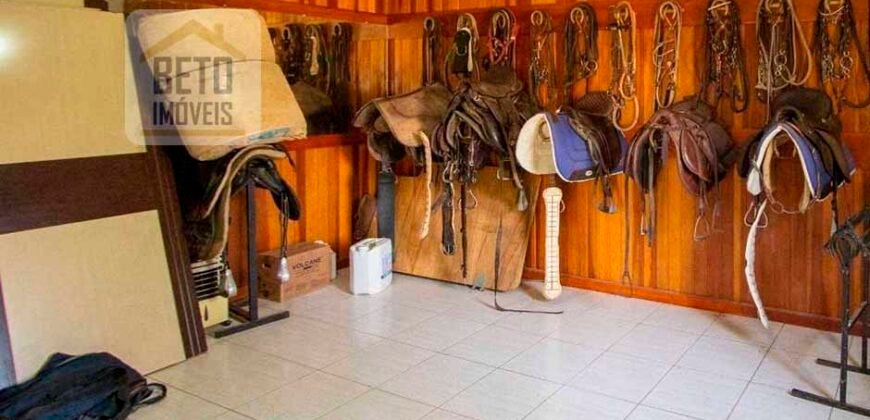 Oportunidade Única: Venda de Excelente Haras c/ Casa sede 4 suítes, piscina e prainha | Quadra/ SP Oportunidade Única: Venda de Excelente Haras c/ Casa sede 4 suítes, piscina e prainha | Quadra/ SP