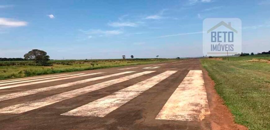 Excelente Fazenda de Cana 1.468 alqueires Linda casa sede e Pista de pouso | Rancharia/ SP Excelente Fazenda de Cana 1.468 alqueires Linda casa sede e Pista de pouso | Rancharia/ SP