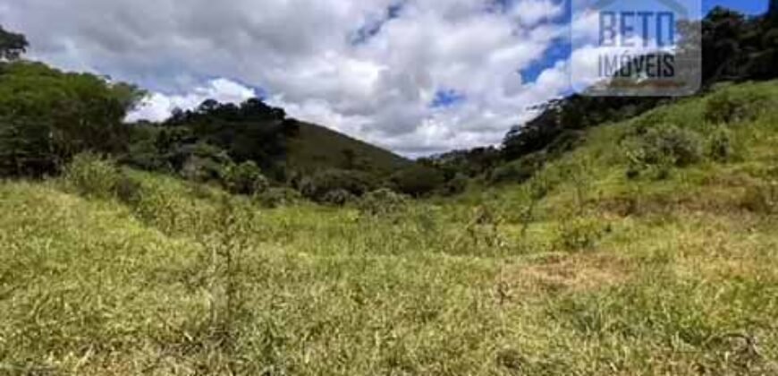 Belíssima Fazenda Centenária à venda, Estilo colonial com 72 ha Paraíso Ecológico | Carmo/ RJ