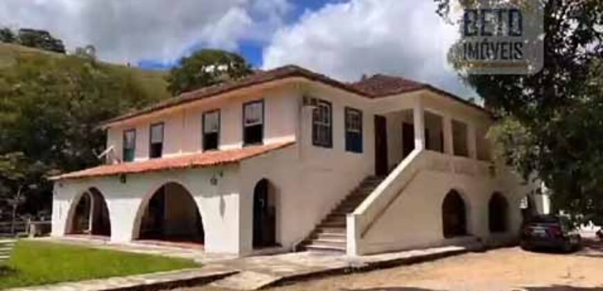 Belíssima Fazenda Centenária à venda, Estilo colonial com 72 ha Paraíso Ecológico | Carmo/ RJ