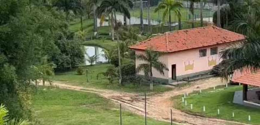 Linda Fazenda com Estrutura de laser completa 206 has Represa e água mineral | Guaratinguetá/ SP Linda Fazenda com Estrutura de laser completa 206 has Represa e água mineral | Guaratinguetá/ SP