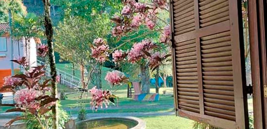 Oportunidade de Lazer: Sítio de 7 Alqueires com piscina e parquinhos | Frade, Macaé/ RJ Oportunidade de Lazer: Sítio de 7 Alqueires com piscina e parquinhos | Frade, Macaé/ RJ