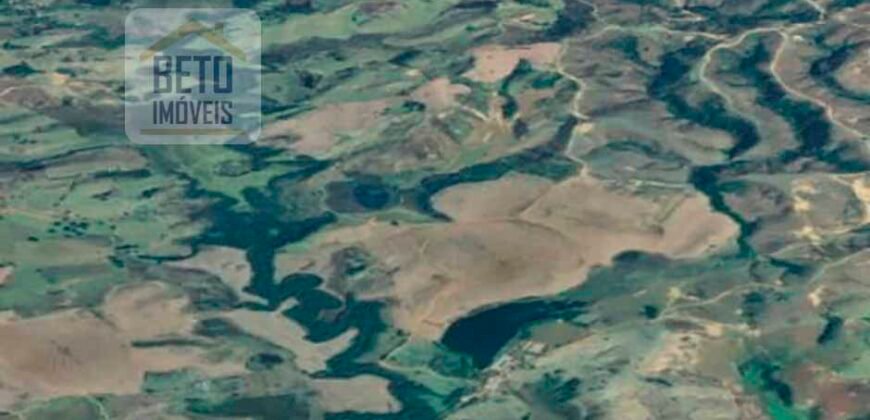 Venda de Fazenda produtiva de Café e Pecuária c/ 2.495 ha Próximo ao Aeroporto | Bambuí/ MG