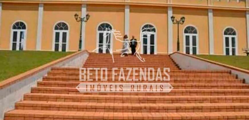 Fazenda Cinematográfica à Venda 2.662 has com Cinema, 20 Suítes e Muito Mais | Botucatu/SP