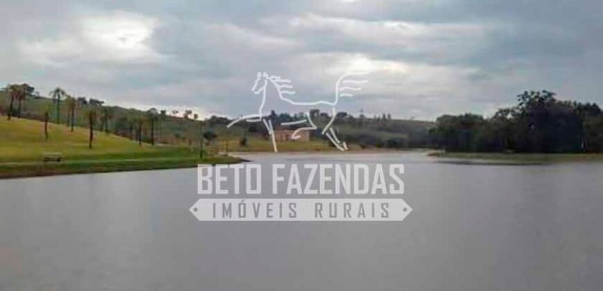 Fazenda Cinematográfica à Venda 2.662 has com Cinema, 20 Suítes e Muito Mais | Botucatu/SP
