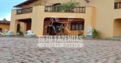 Fazenda Cinematográfica à Venda 2.662 has com Cinema, 20 Suítes e Muito Mais | Botucatu/SP