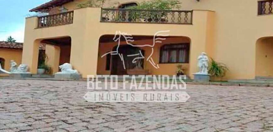 Fazenda Cinematográfica à Venda 2.662 has com Cinema, 20 Suítes e Muito Mais | Botucatu/SP