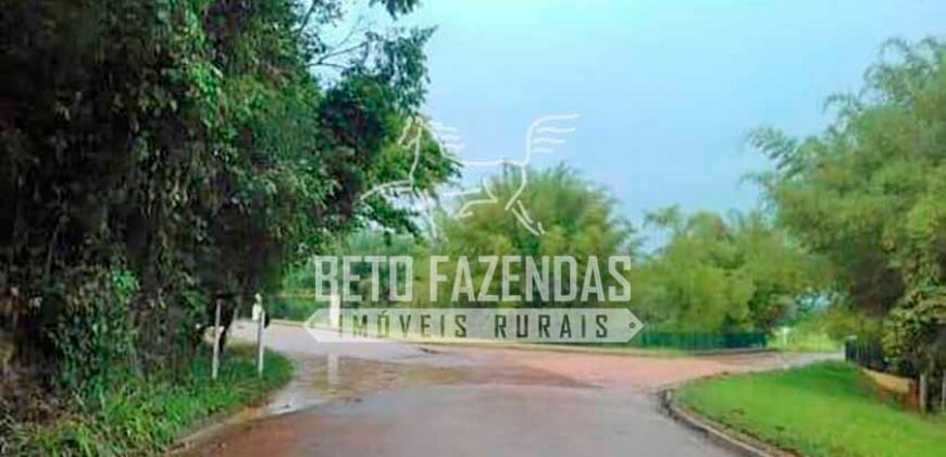 Fazenda Cinematográfica à Venda 2.662 has com Cinema, 20 Suítes e Muito Mais | Botucatu/SP