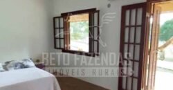 Sítio à Venda 37 mil m² 10 Qtos Ótimo Investimento | Macaé-RJ