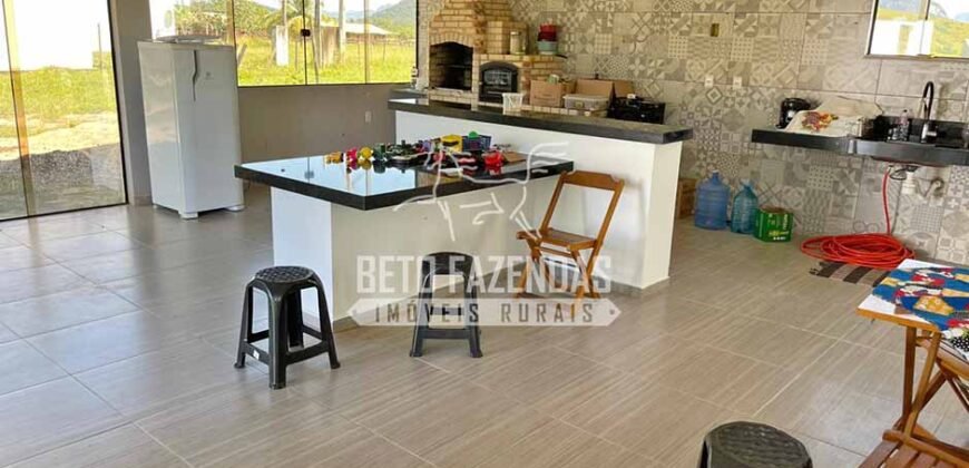 Rancho à venda 06 Alqs. Criação de Cavalos e outros Animais | Macabuzinho/RJ