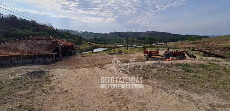 Excelente Fazenda à Venda 417 hectares para Pecuária Ótima Localização | Jacutinga/ MG Excelente Fazenda à Venda 417 hectares para Pecuária Ótima Localização | Jacutinga/ MG