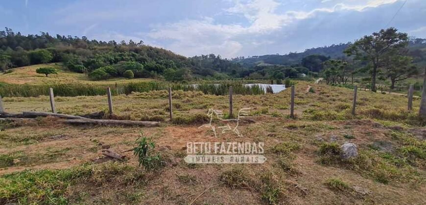 Excelente Fazenda à Venda 417 hectares para Pecuária Ótima Localização | Jacutinga/ MG Excelente Fazenda à Venda 417 hectares para Pecuária Ótima Localização | Jacutinga/ MG