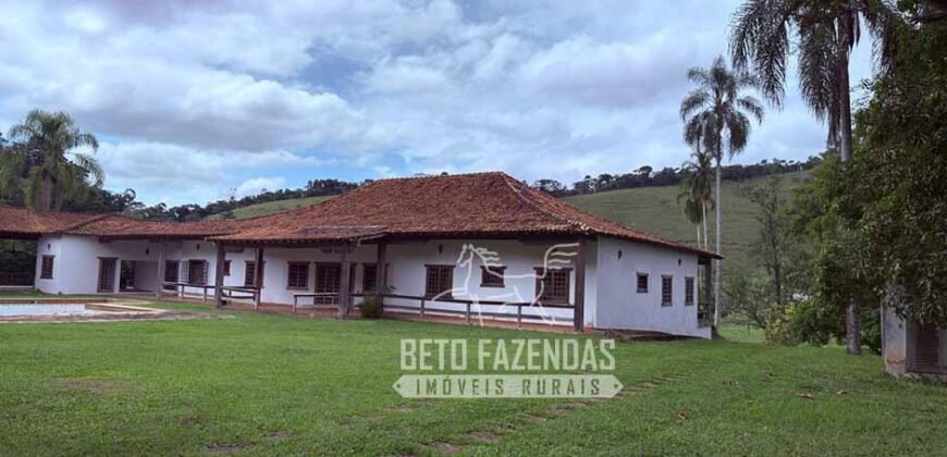 Fazenda à Venda 217 Has Linda Casa Sede para Turismo e Lazer | Piraí/ RJ Fazenda à Venda 217 Has Linda Casa Sede para Turismo e Lazer | Piraí/ RJ