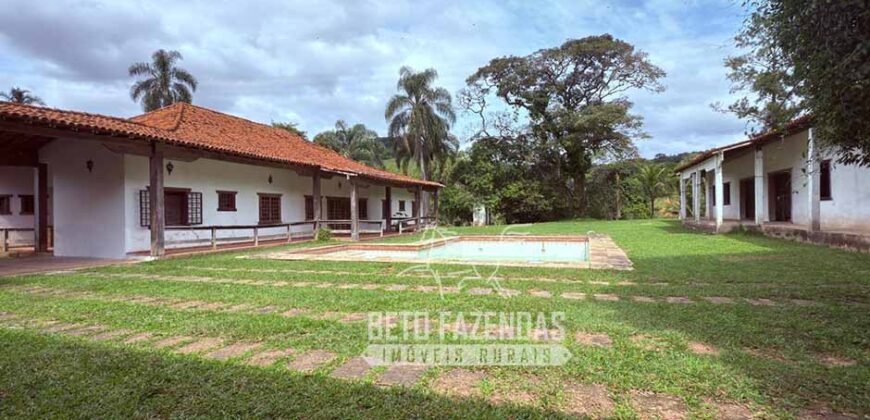 Fazenda à Venda 217 Has Linda Casa Sede para Turismo e Lazer | Piraí/ RJ Fazenda à Venda 217 Has Linda Casa Sede para Turismo e Lazer | Piraí/ RJ