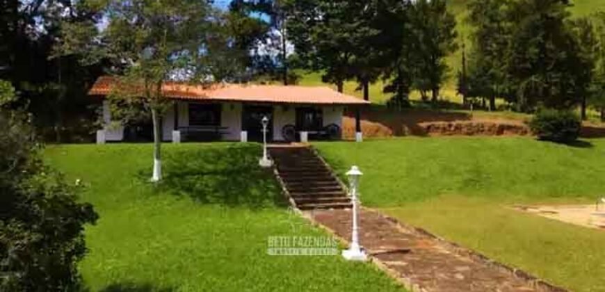 Excelente Fazenda 2.582 hectares à Venda Boiadeira Pecuária | Região de São José dos Campos/ SP