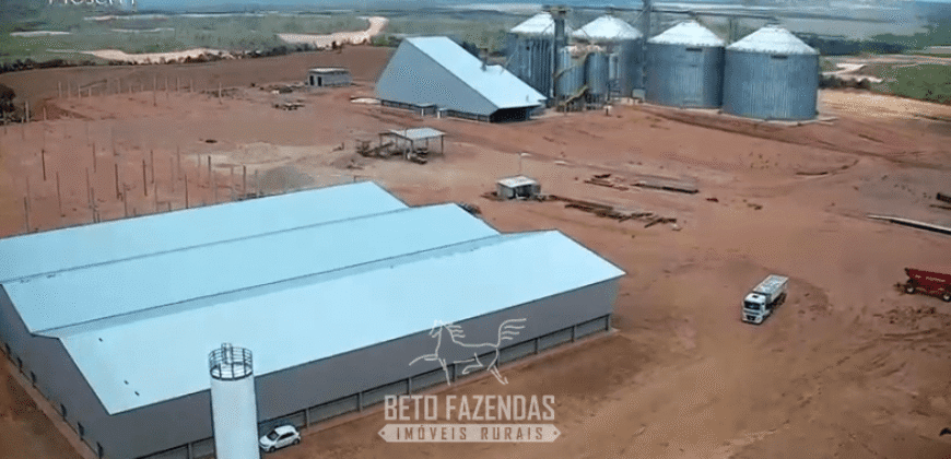 Mega Fazenda Agroindustrial 23.167 Hectares Pista de Pouso na Região de Balsas/MA