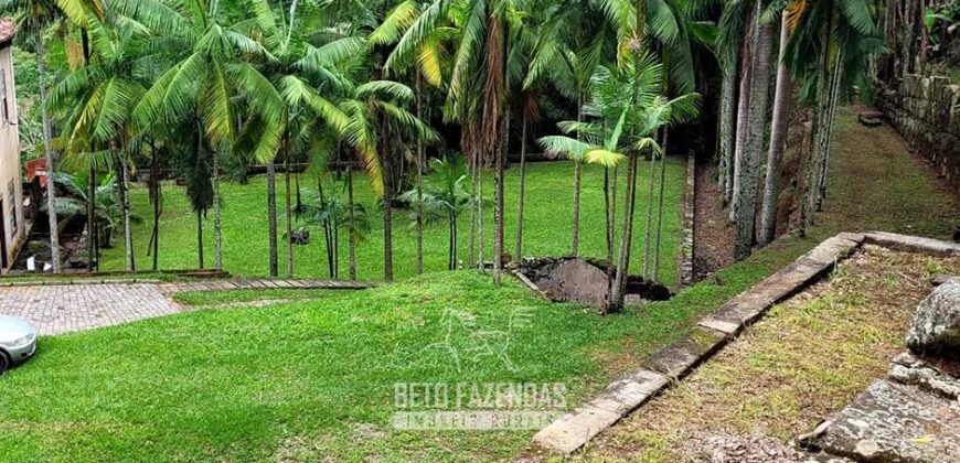 Fazenda à Venda 286 hectares Histórica e Produtiva Pecuária e Alambique | Sumidouro/ RJ