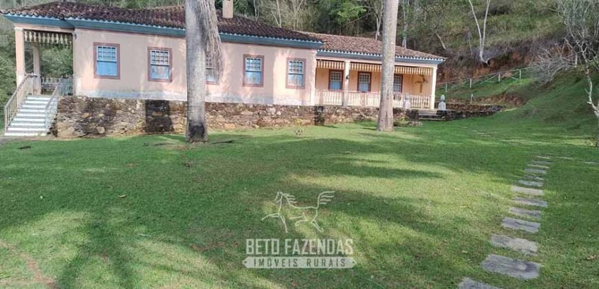 Fazenda Histórica à Venda 45 Alqueires Sede Colonial | Valença/RJ