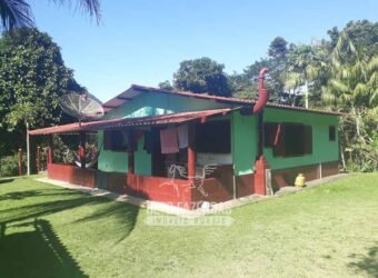 Sítio à Venda 23.000 m² 100% por Estrada Asfaltada e Cimentada em Glicério | Macaé/RJ