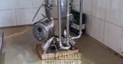 Complexo Industrial de Laticínios à Venda em uma área de 5 Alqueires no Paraná