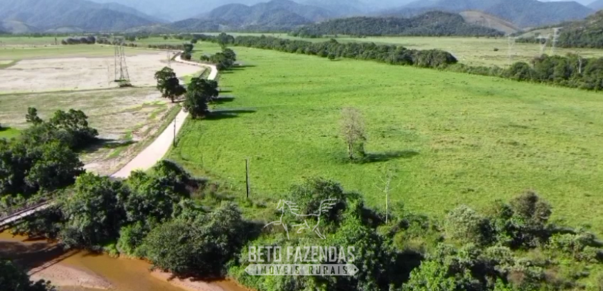 Fazennda à Venda 47 Alqueires Infraestrutura completa p/ Pecuria | Silva Jardim/ RJ