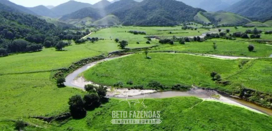 Fazennda à Venda 47 Alqueires Infraestrutura completa p/ Pecuria | Silva Jardim/ RJ
